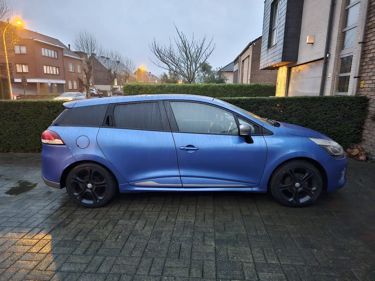 Renault Clio Energy TCe 120 EDC Limited GT Sports Bleu - 2