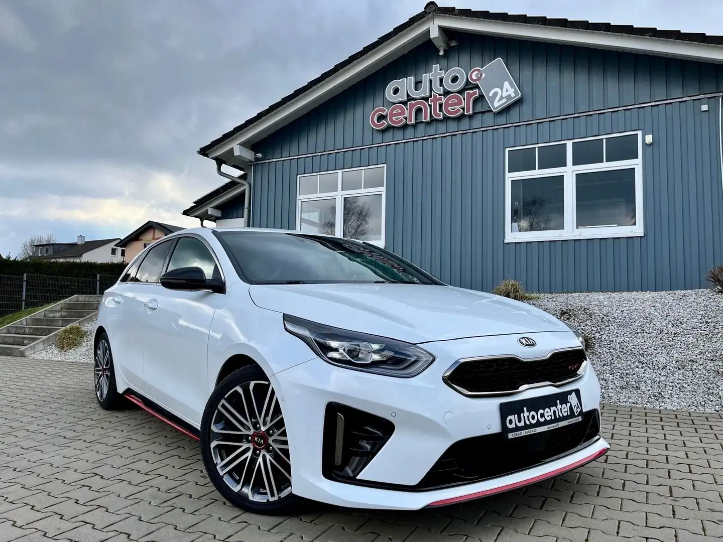 Kia ProCeed / pro_cee'd ProCeed GT°1.Hand°Memory°LED°Kamera°Navi°18Zoll° Blanc - 1