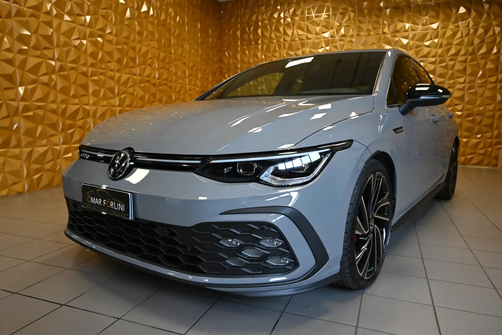 Volkswagen Golf GTD Grau - 1