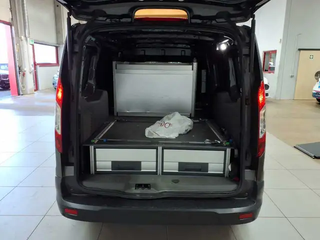 Ford Transit view 10