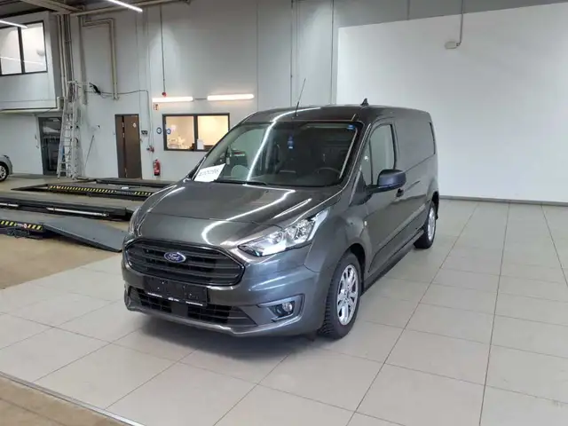 Ford Transit view 7