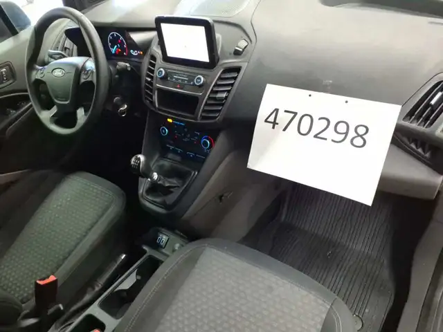 Ford Transit view 12