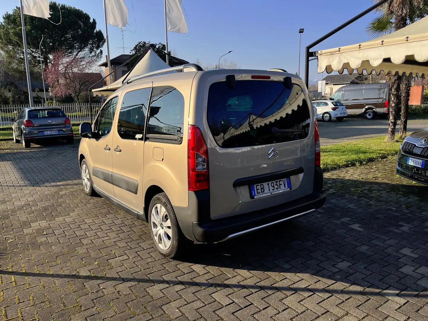 Citroen Berlingo 1.6 HDI 90cv Beige - 2
