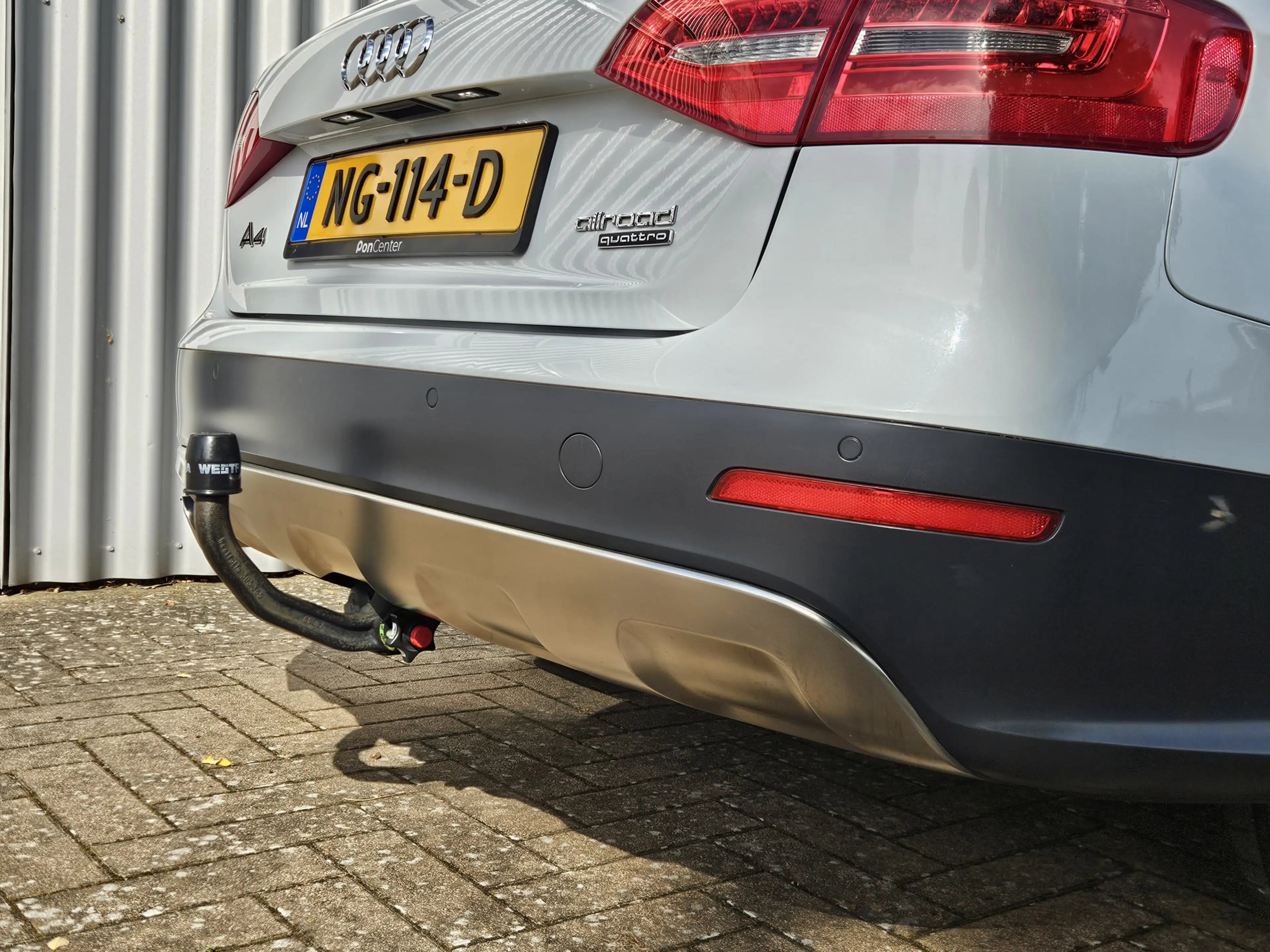 Audi A4 allroad Quattro 2.0 TDI Pro Line /Dealer Onderhouden/Euro6 — photo 31