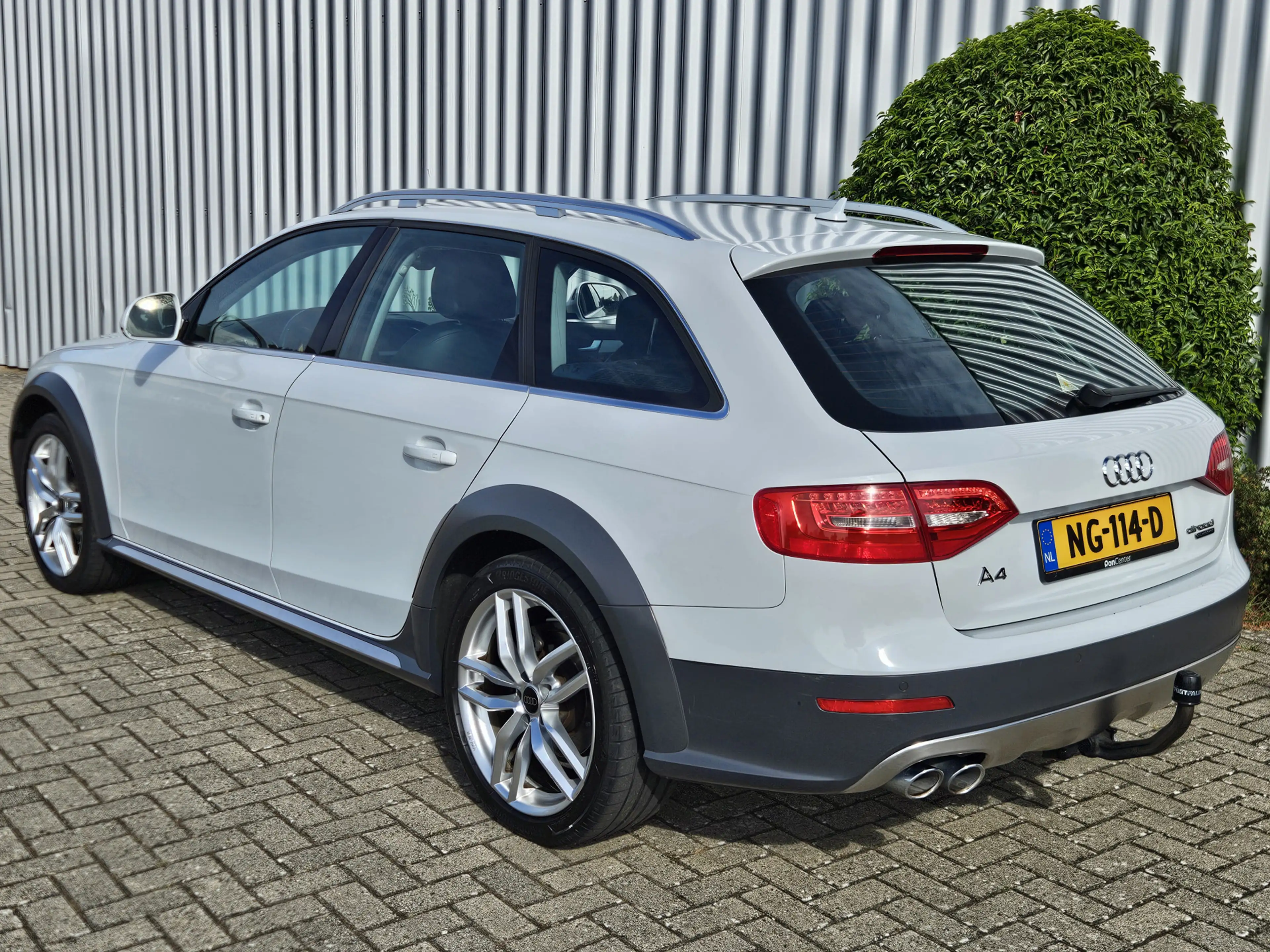 Audi A4 allroad Quattro 2.0 TDI Pro Line /Dealer Onderhouden/Euro6 — photo 36