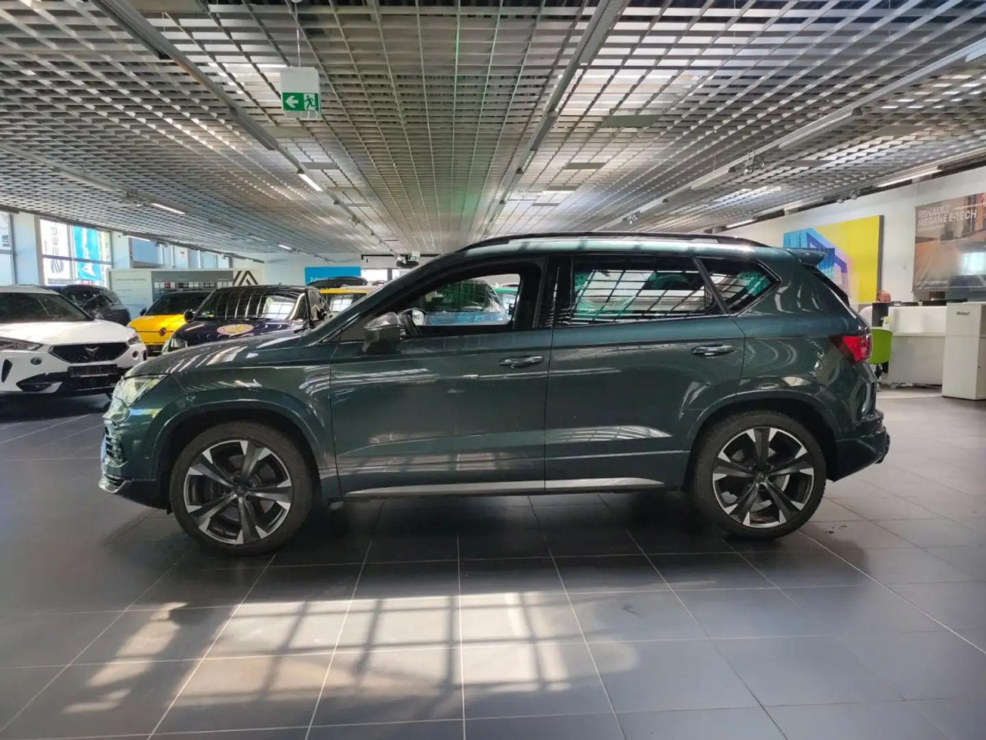 CUPRA Ateca VZ 4Drive Klima Navi Rückfahrkamera Grün - 2
