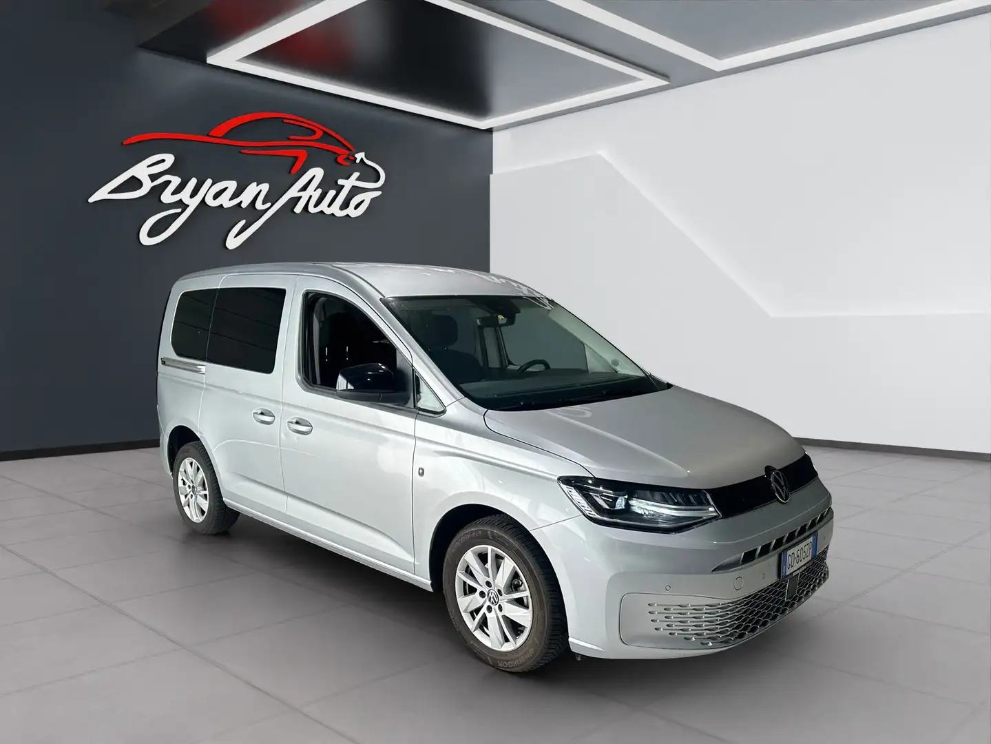 Volkswagen Caddy 2.0TDI 102CV LIFE Gris - 2