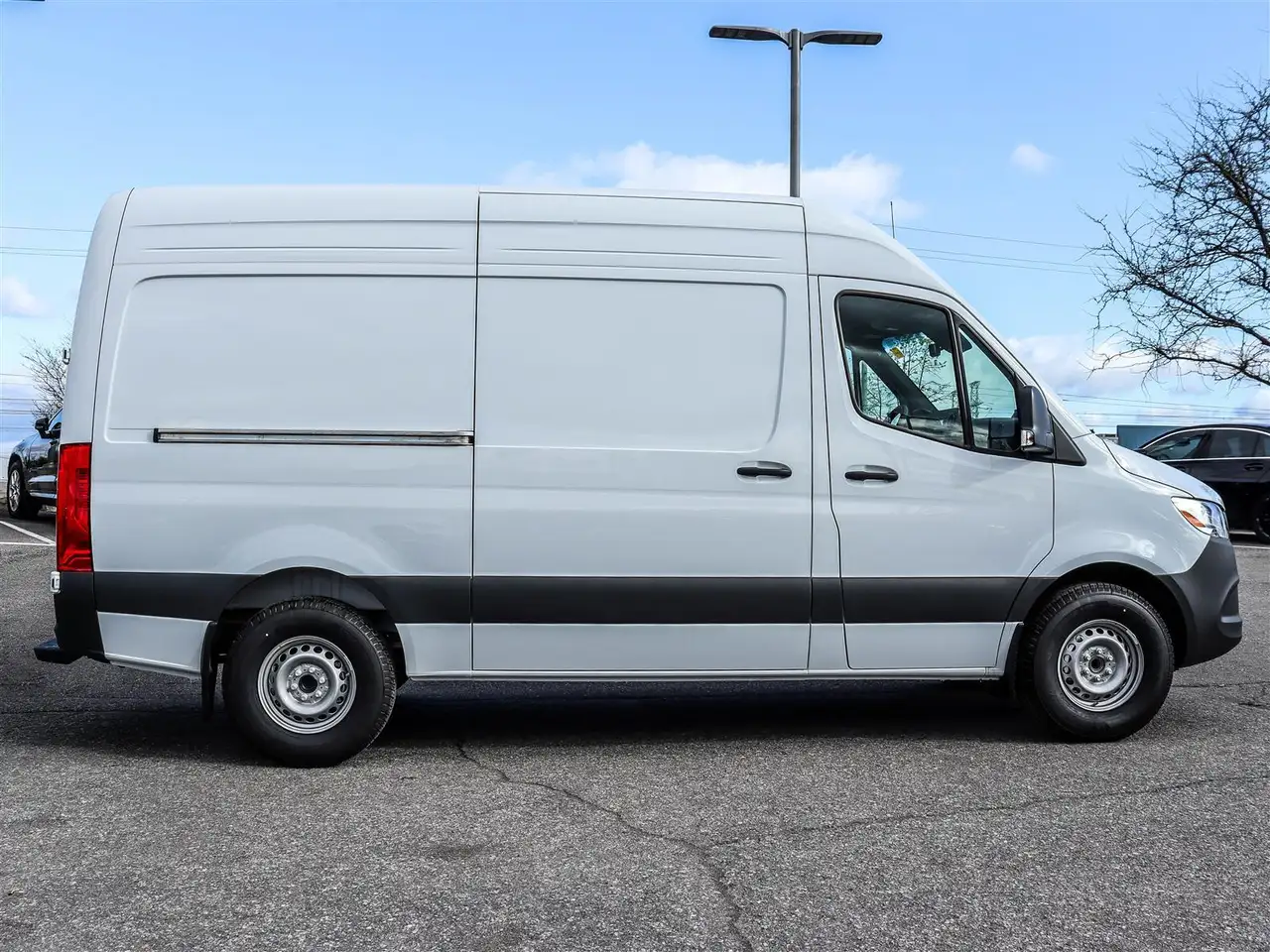 Mercedes-Benz Sprinter снимка Mercedes-Benz Sprinter