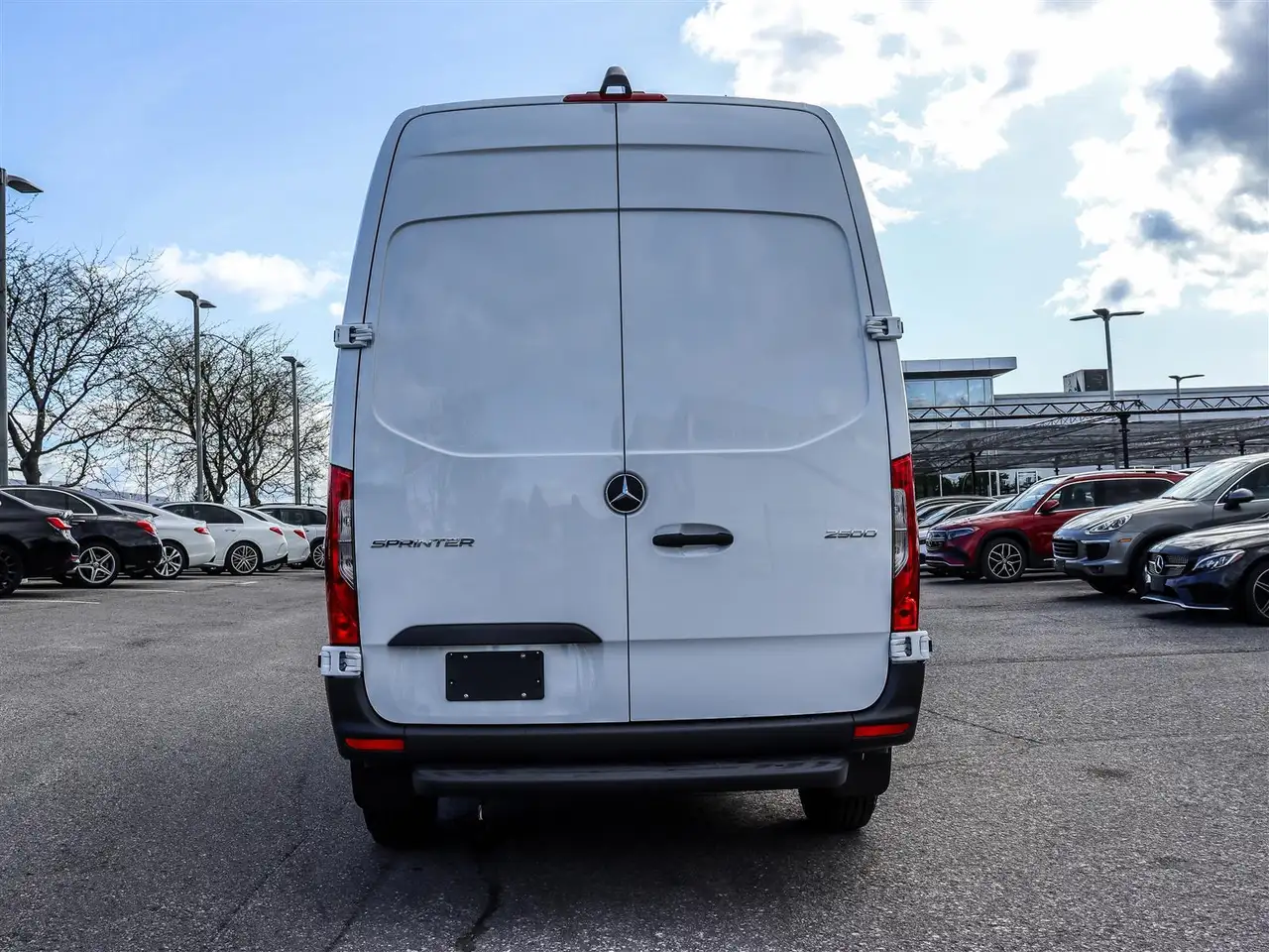 Mercedes-Benz Sprinter снимка Mercedes-Benz Sprinter