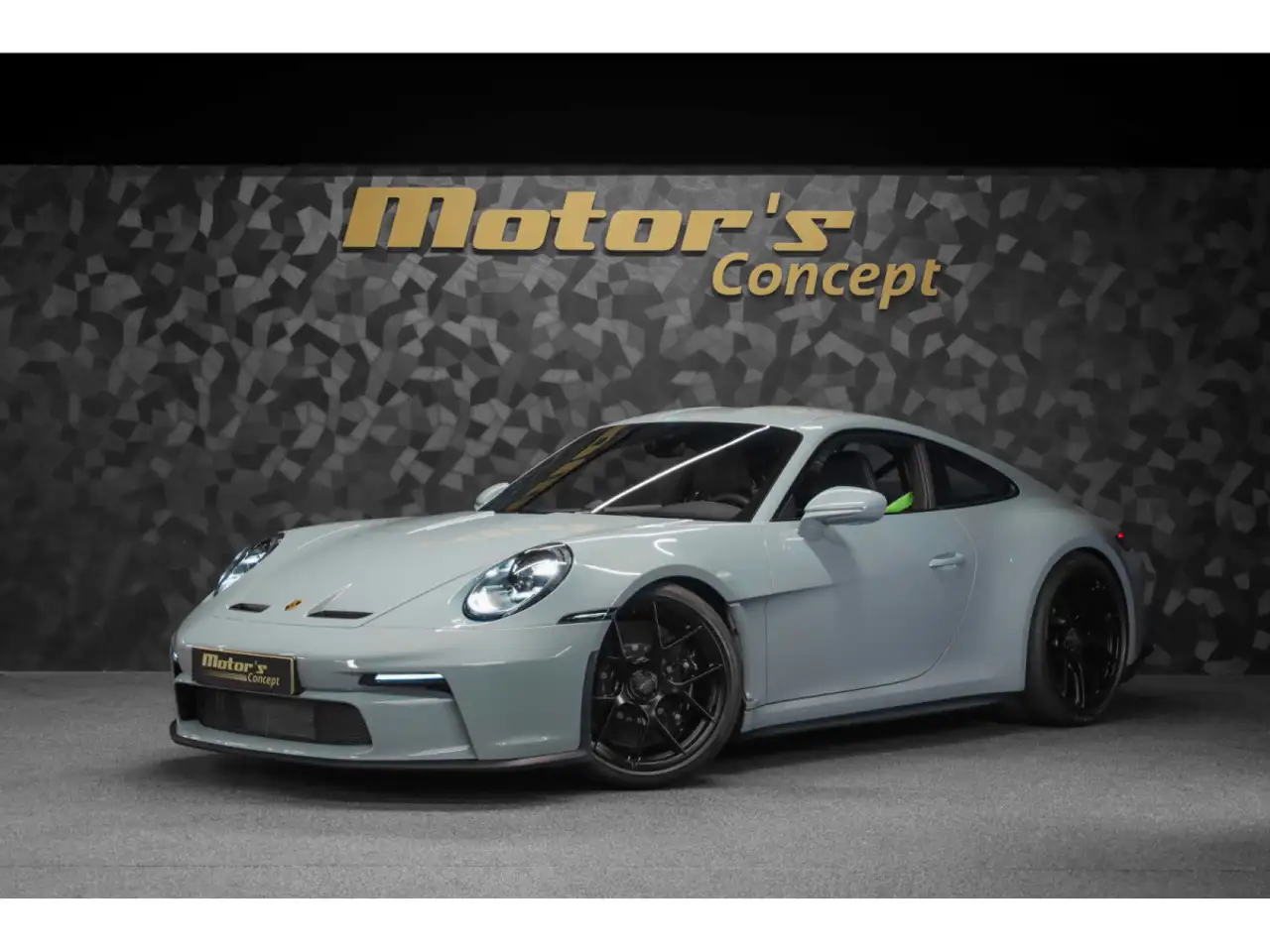 Porsche 992
