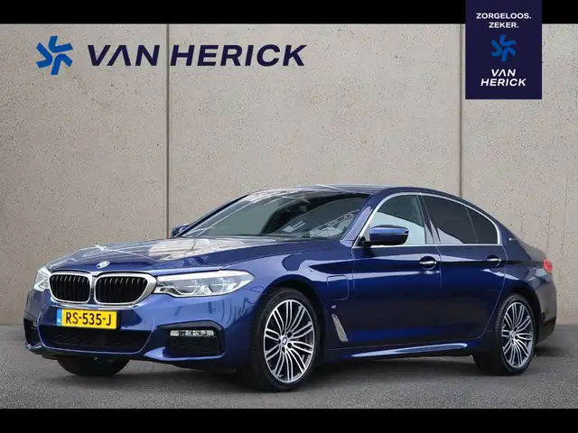 2018 BMW 5 Series in Blue for sale