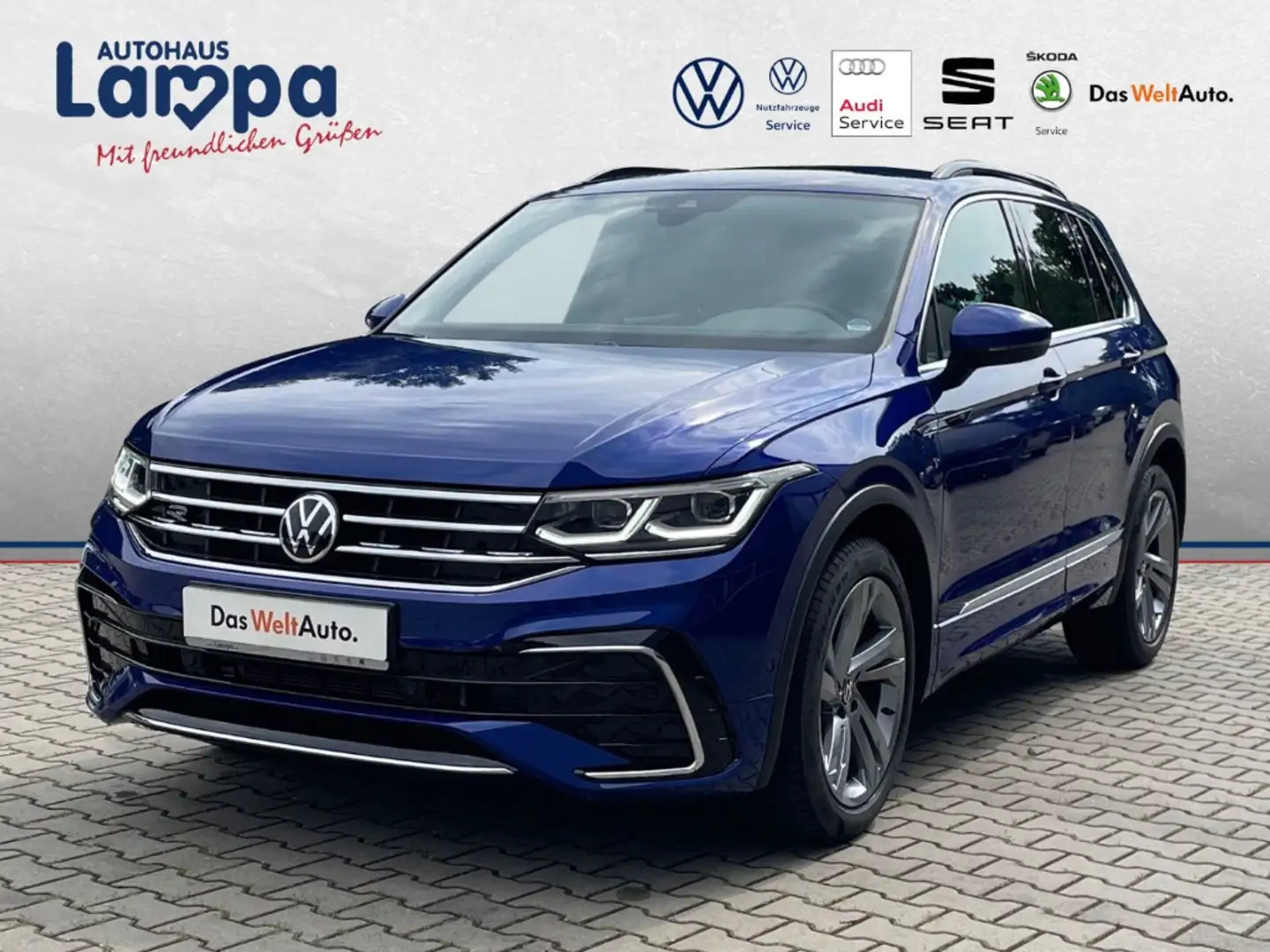 Volkswagen Tiguan SUV/Geländewagen/Pickup in Blau gebraucht in