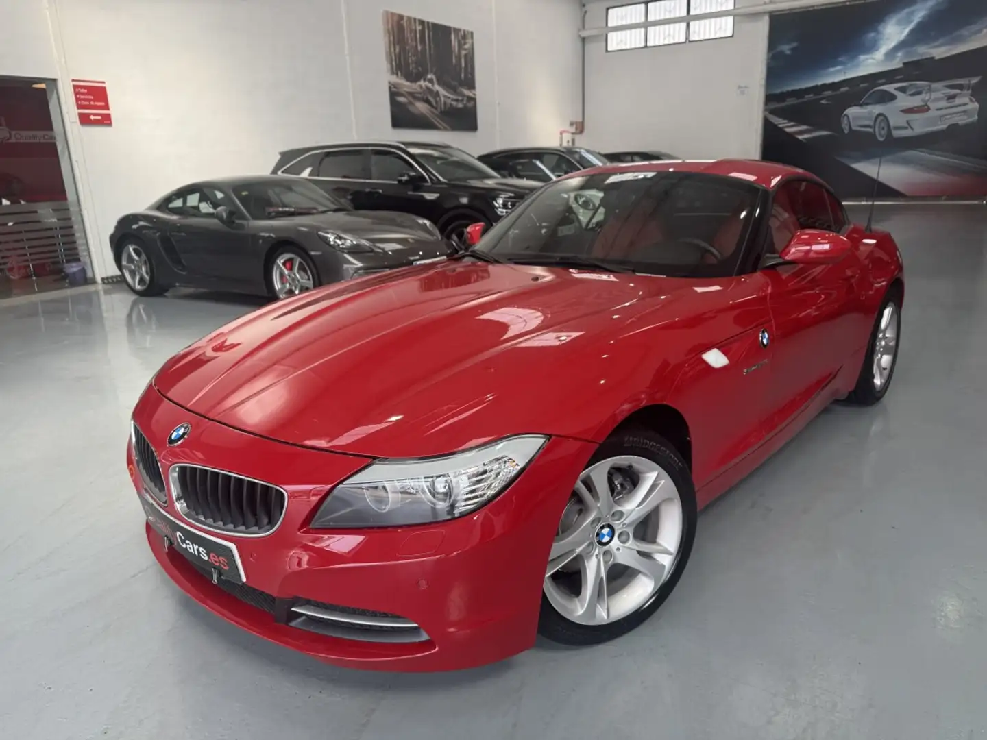 BMW Z4 sDrive23i Rojo - 2