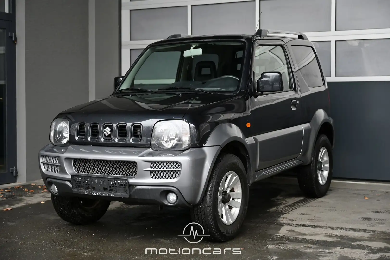 Suzuki Jimny Deluxe Pickerl NEU Schwarz - 1