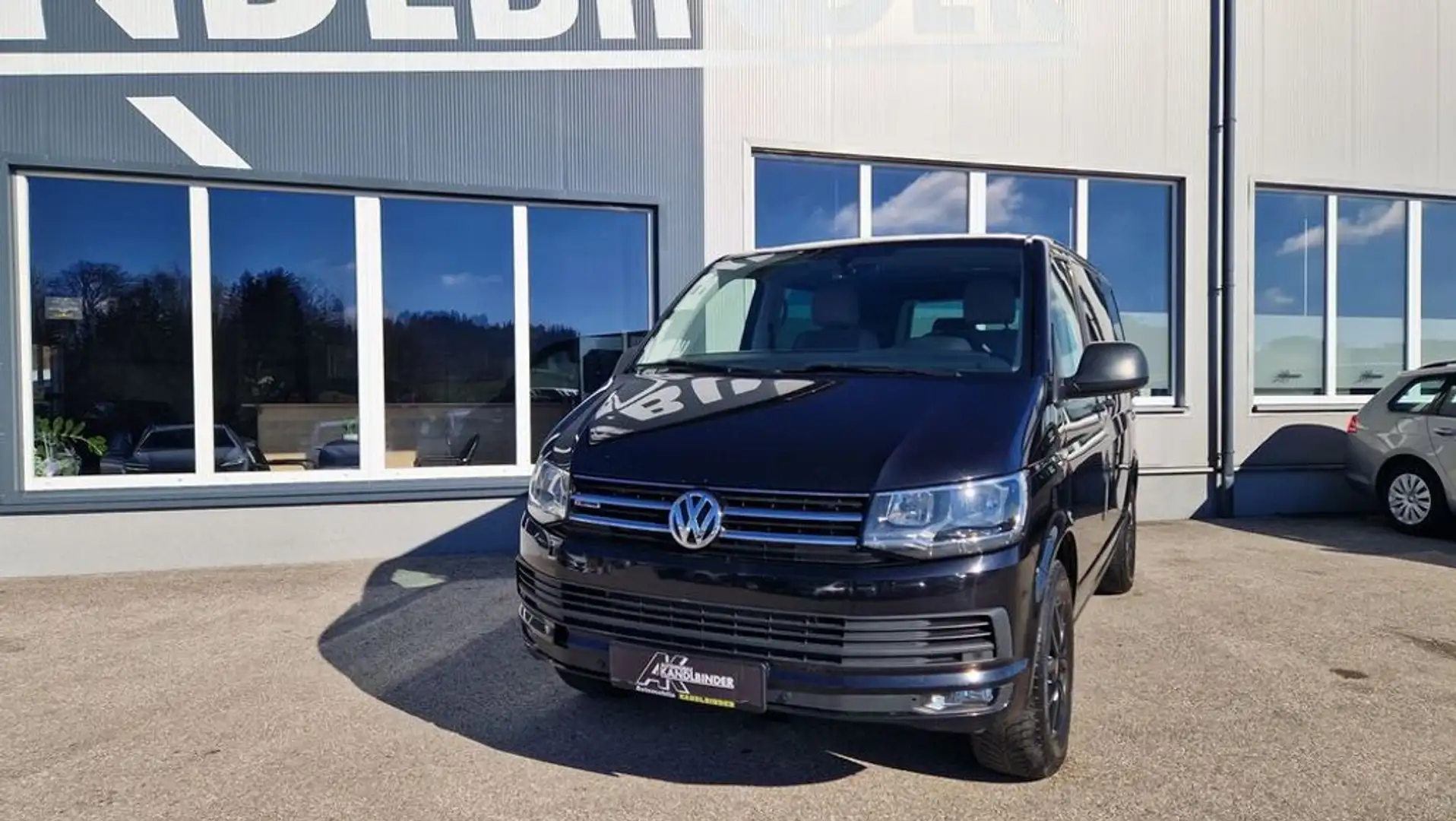 Volkswagen T6 Caravelle TDI  Comfortline 4Motion''2xSchiebetüren'' Schwarz - 2