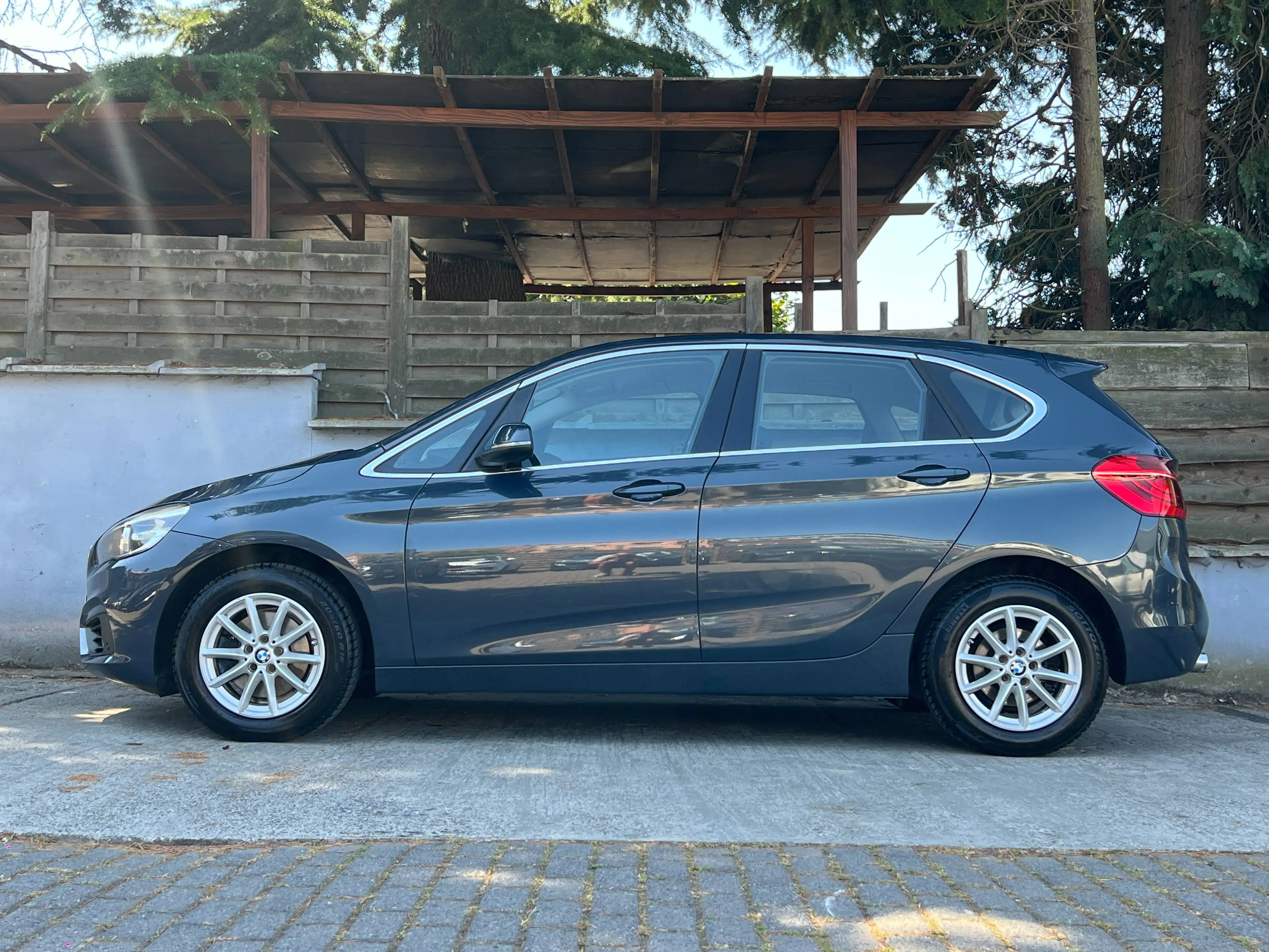 BMW 220 i Active Tourer 163cv 6vit Pack Confort — photo 2