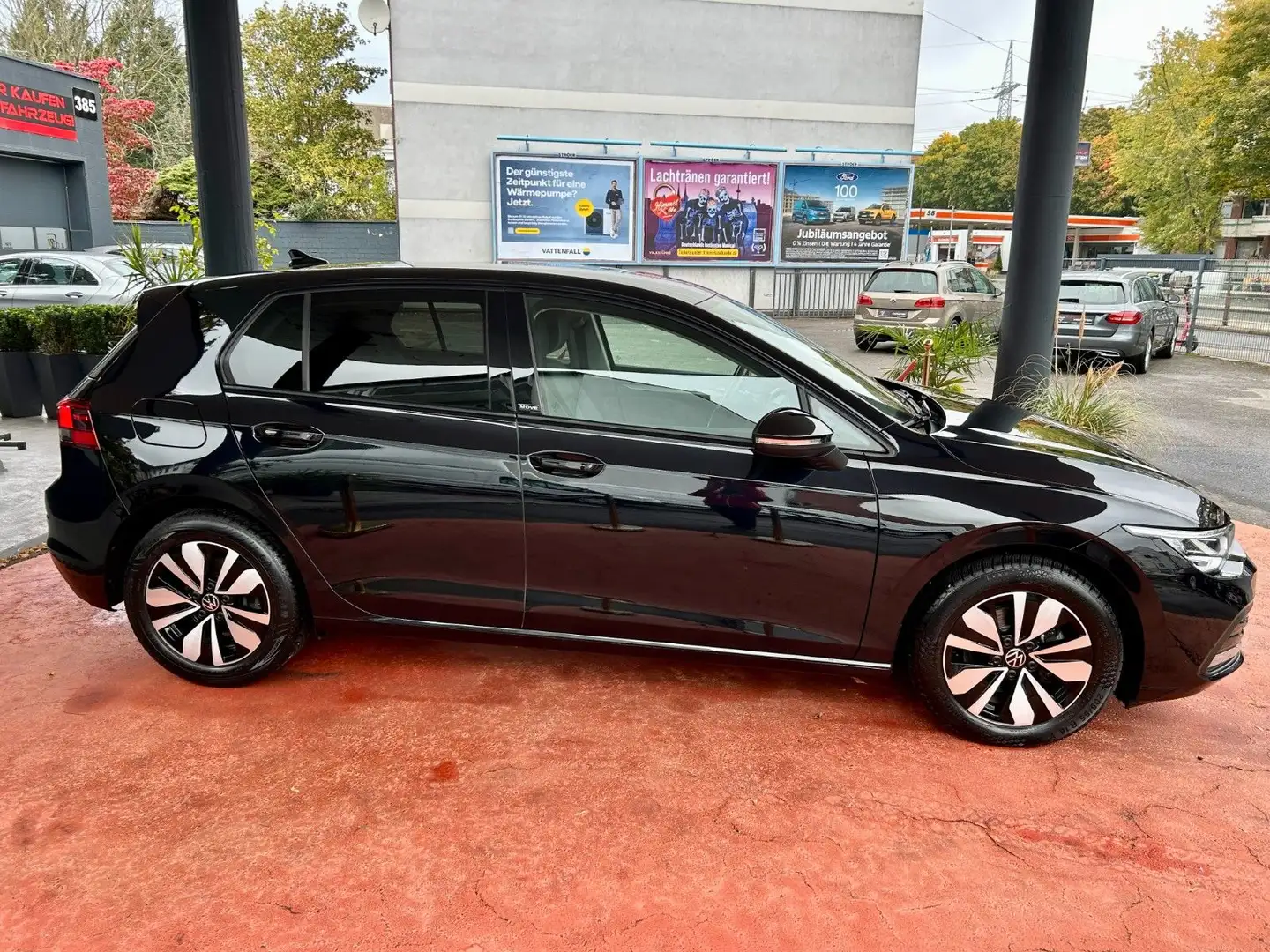 Volkswagen Golf VIII Lim. Move Comfortline /Life /Business Schwarz - 2