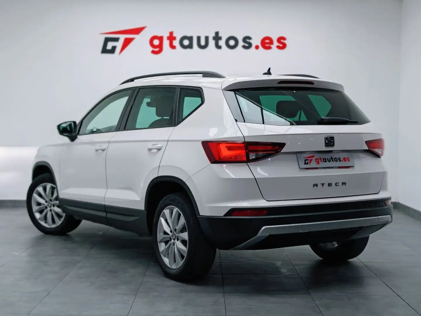 SEAT Ateca 1.6 TDI Style Plus 115CV Blanc - 1