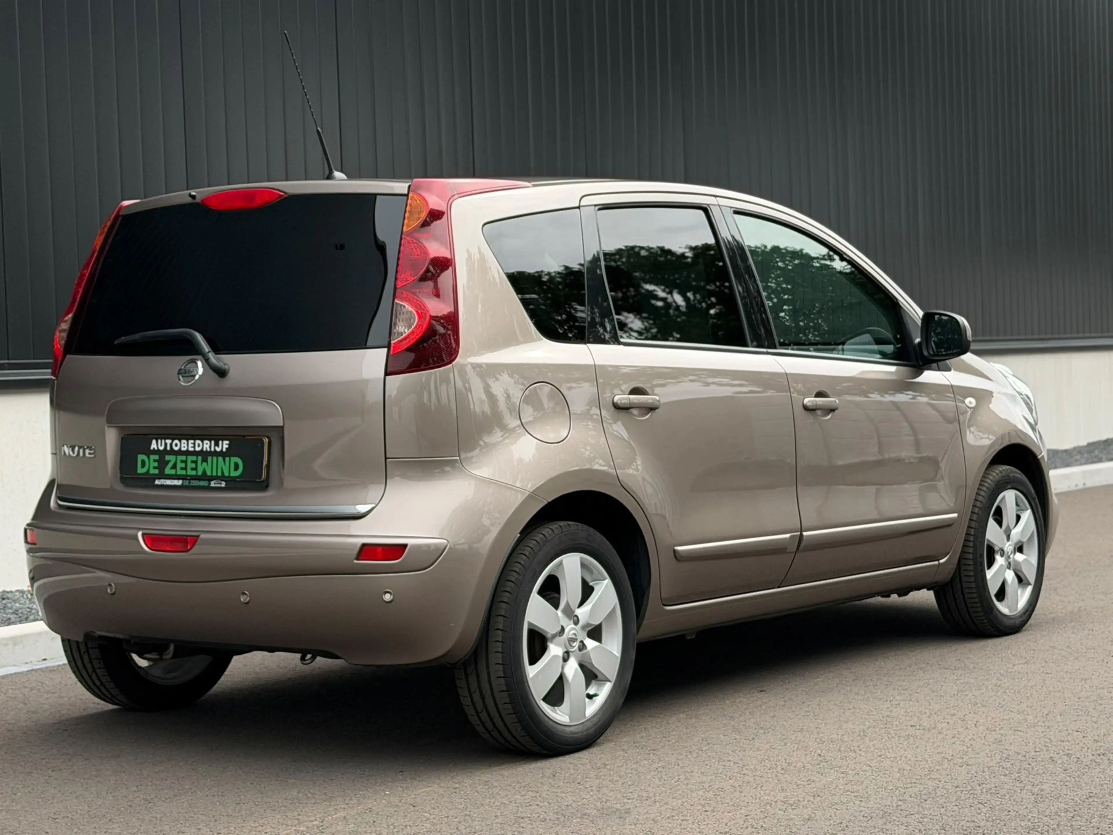 Nissan Note 1.6 Connect Edition|navi|Lage kilometers — photo 6