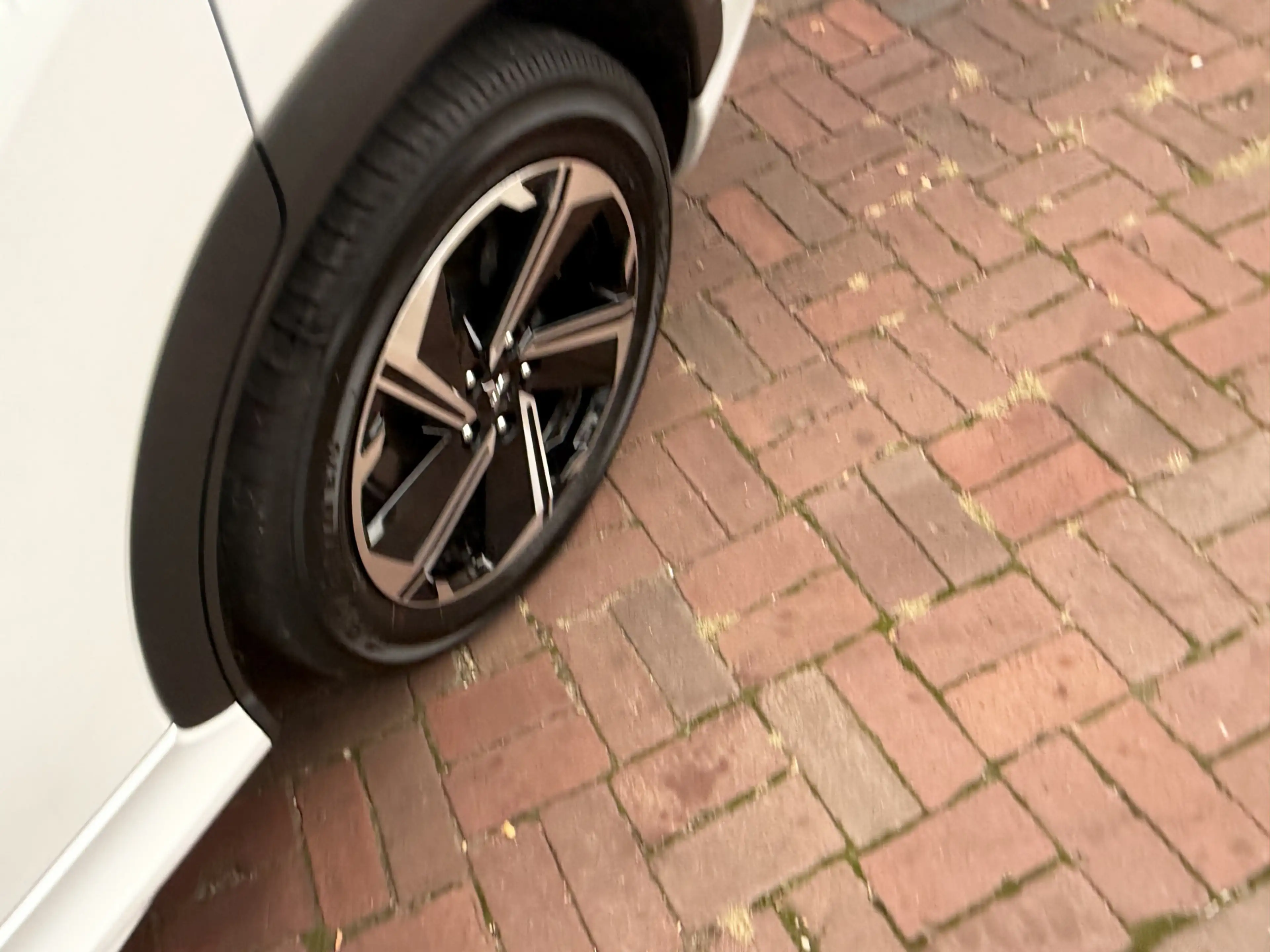 Mitsubishi Eclipse Cross 2.4 PHEV Executive Bj 2024 Km 36.147 Nap 1e eigena — photo 28
