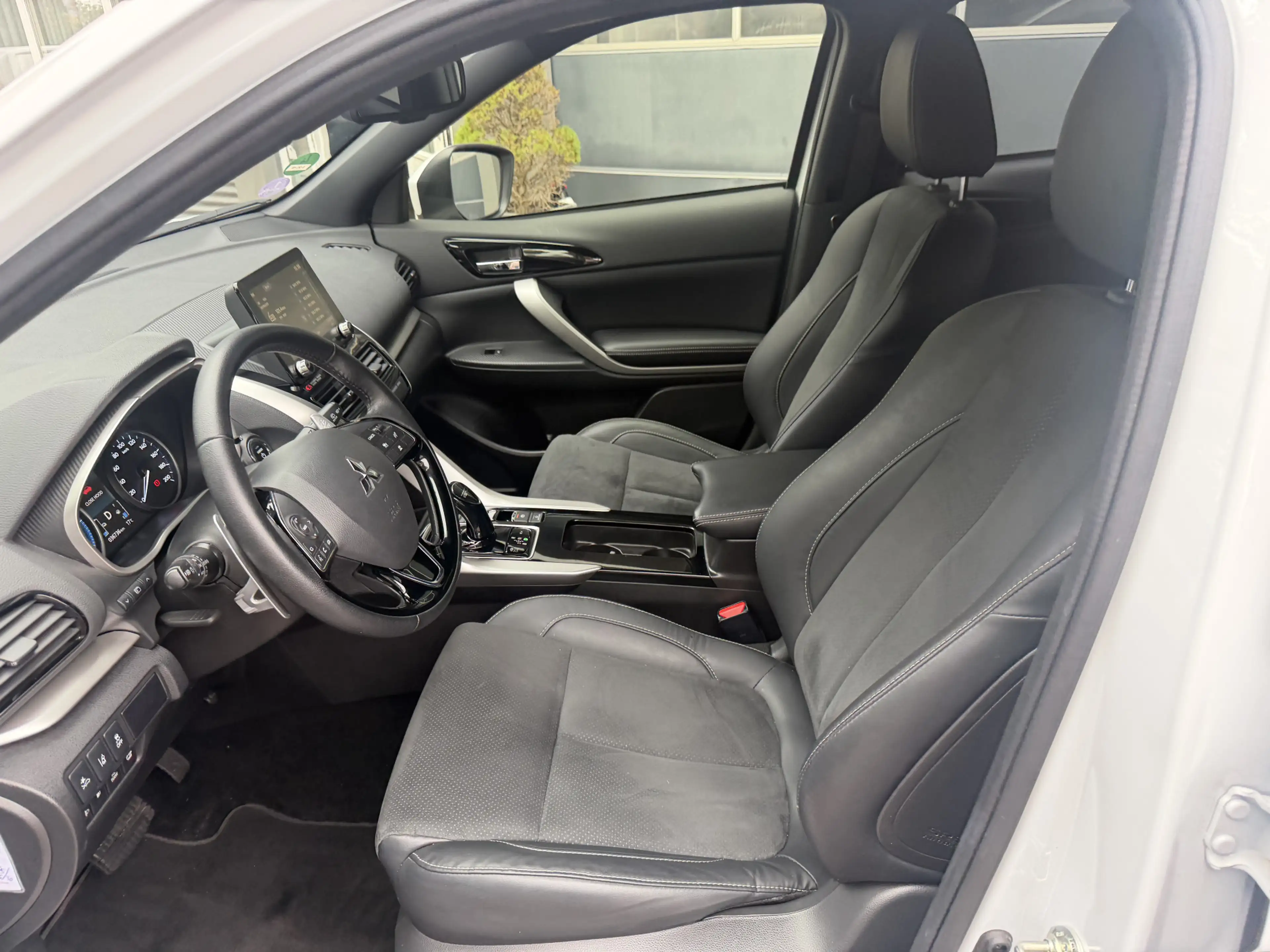Mitsubishi Eclipse Cross 2.4 PHEV Executive Bj 2024 Km 36.147 Nap 1e eigena — photo 7