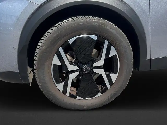 Peugeot 2008 view 8
