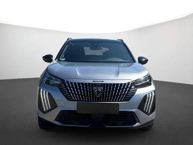 Peugeot 2008 view 3