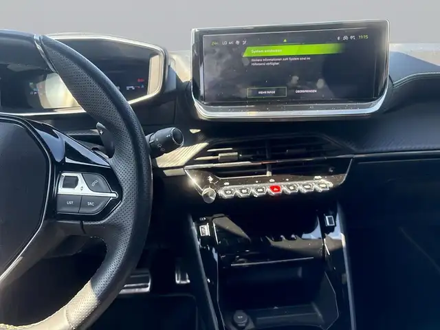 Peugeot 2008 view 12