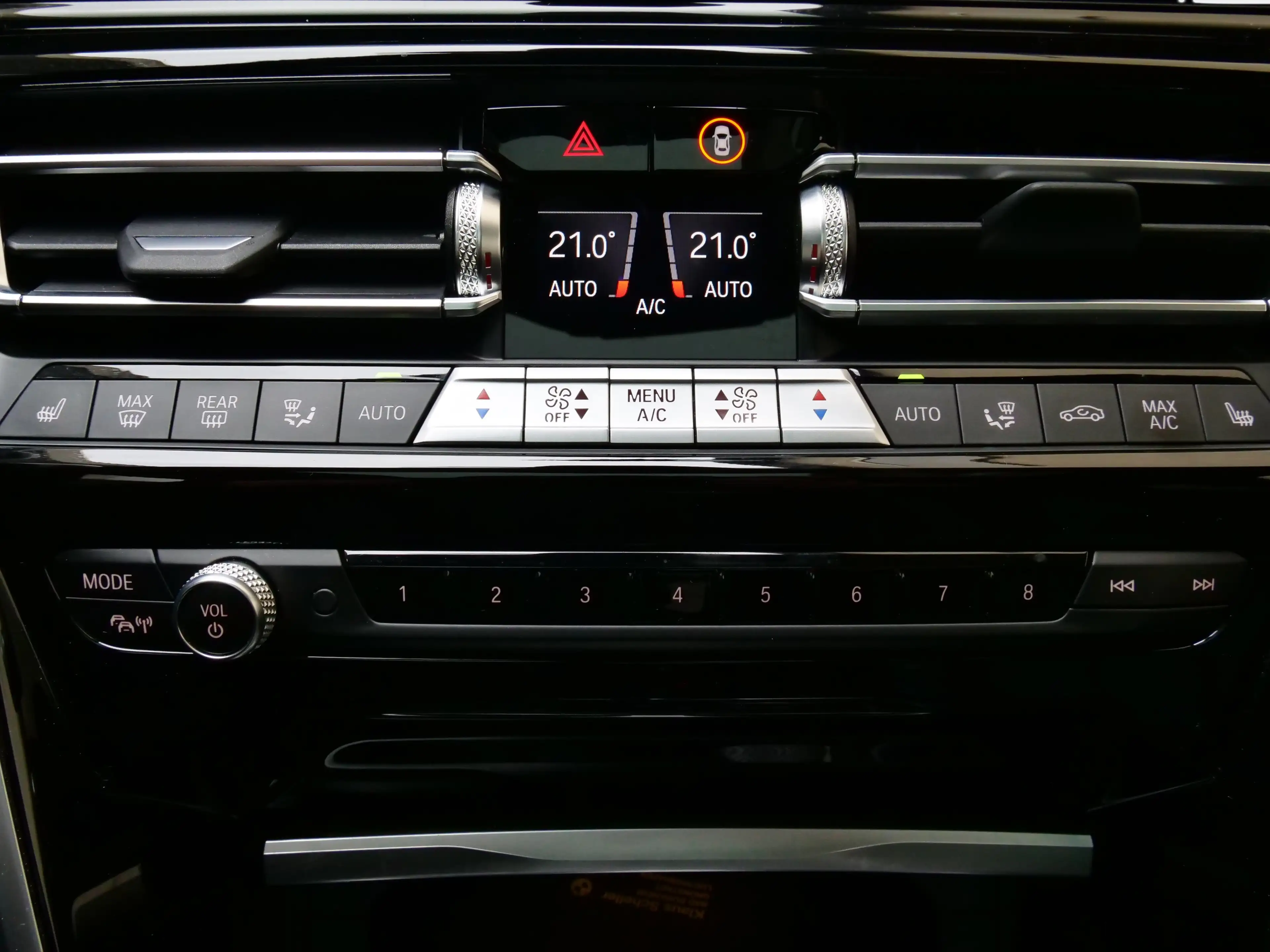 BMW 840 DAB Aktivlenkung WLAN Pano.Dach Komfortzg. — photo 15