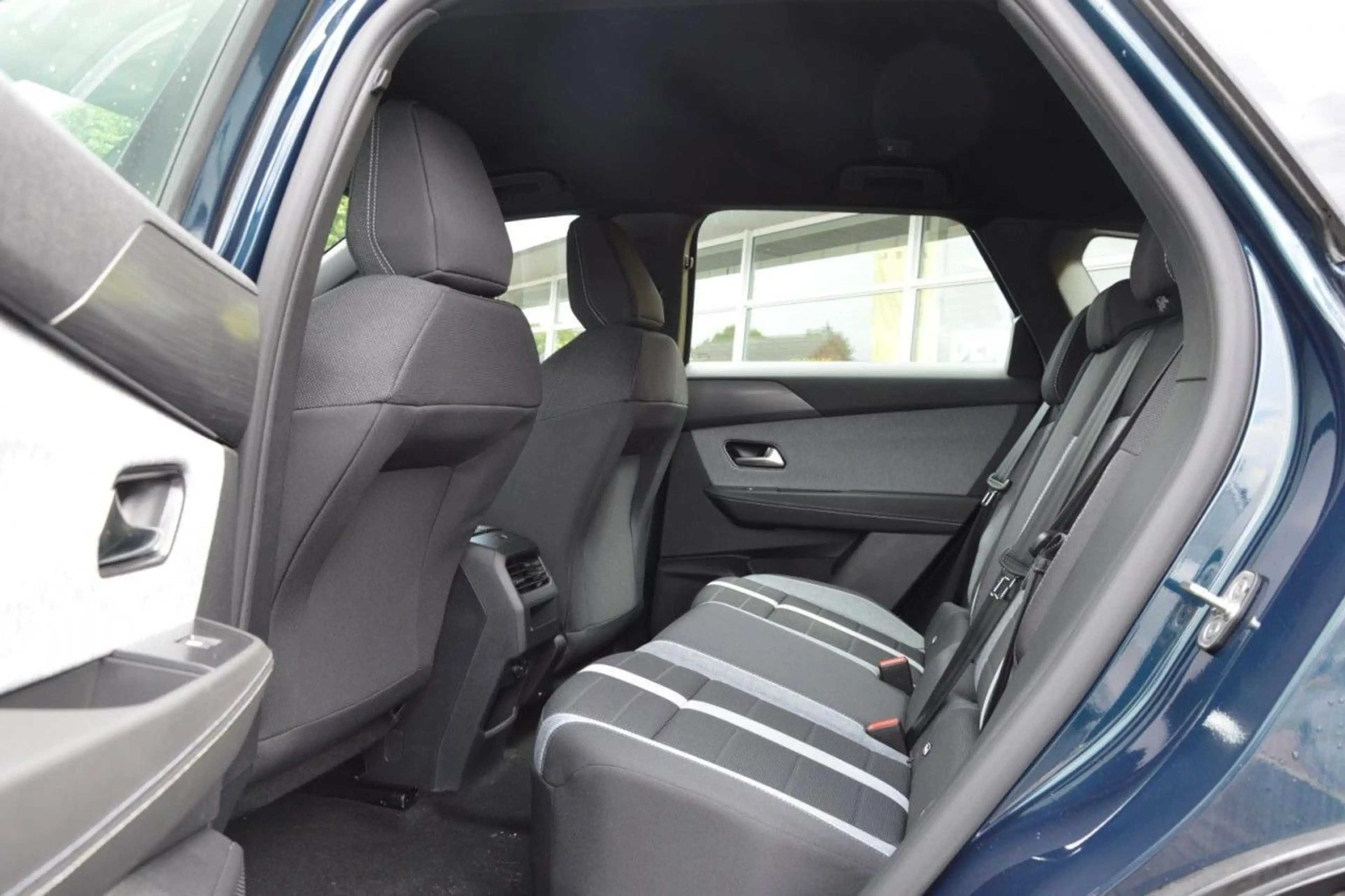 Opel Grandland Electric Edition/Navi/AHK/11kW OBC/sof — photo 11
