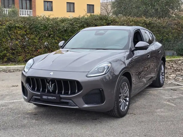 Maserati Grecale GT mhev 300 cv FULL,SUBENTRO LEASING 385 EURO/MESE