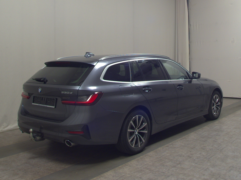 BMW 330 dA Touring xDr Sport-Line Navi LED LC prof. — photo 4