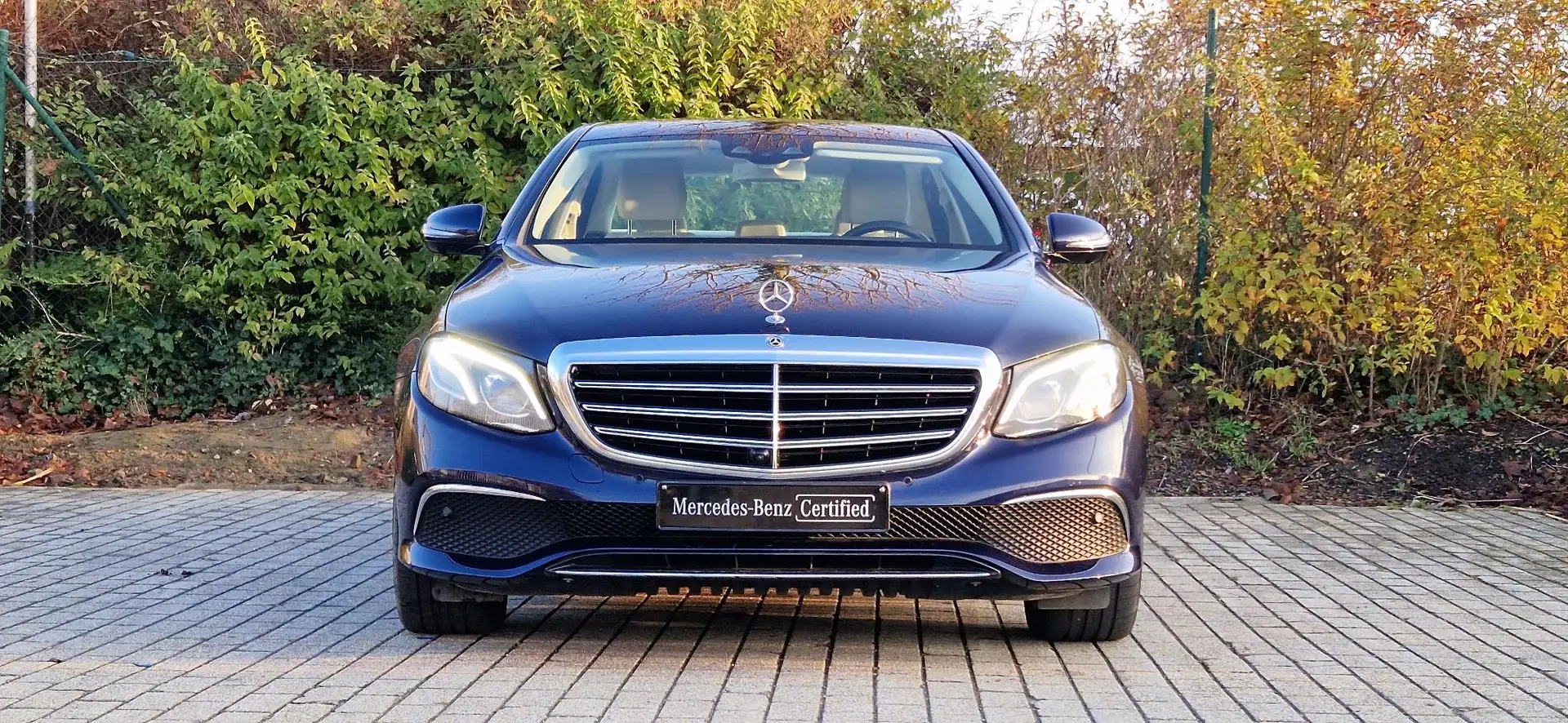 Mercedes-Benz E 300 Berline E e | Memory Zetels | 360° Camera | Verwar Blauw - 2
