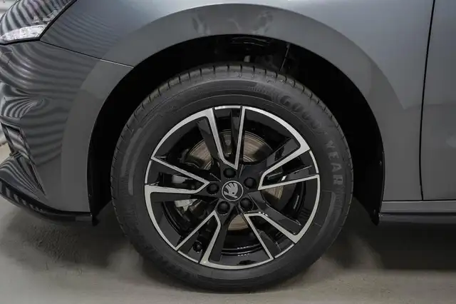 Skoda Fabia view 5
