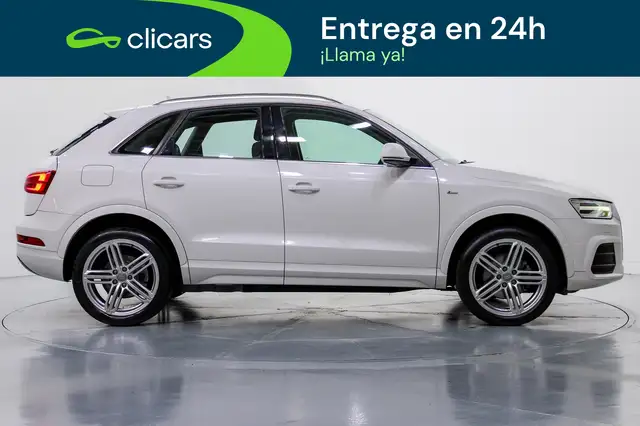 Audi Q3 view 7