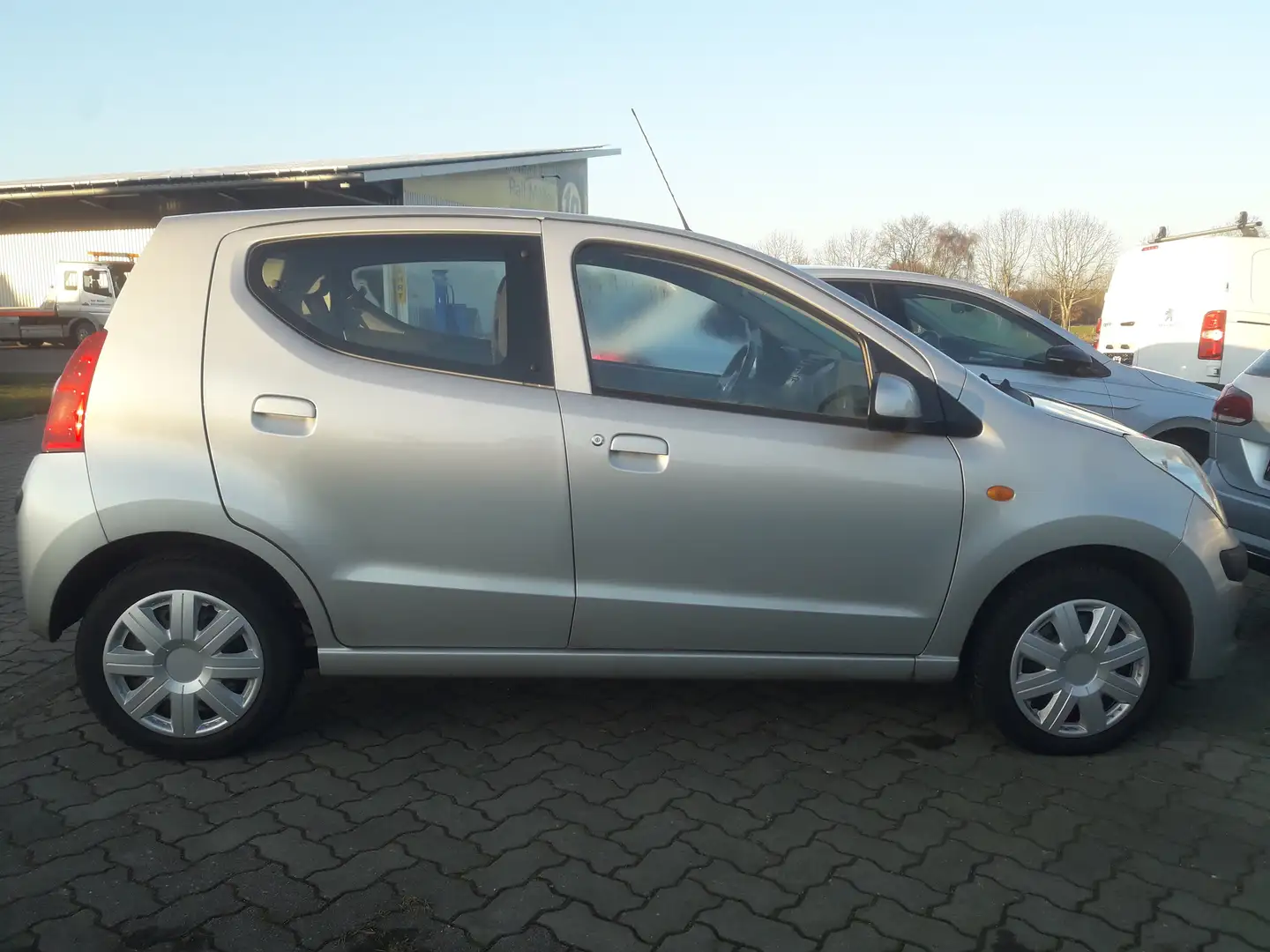 Nissan Pixo Acenta 1,0 Klima+Nebel+Metallic Grau - 1