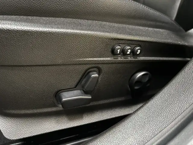 Alfa Romeo Giulia view 15