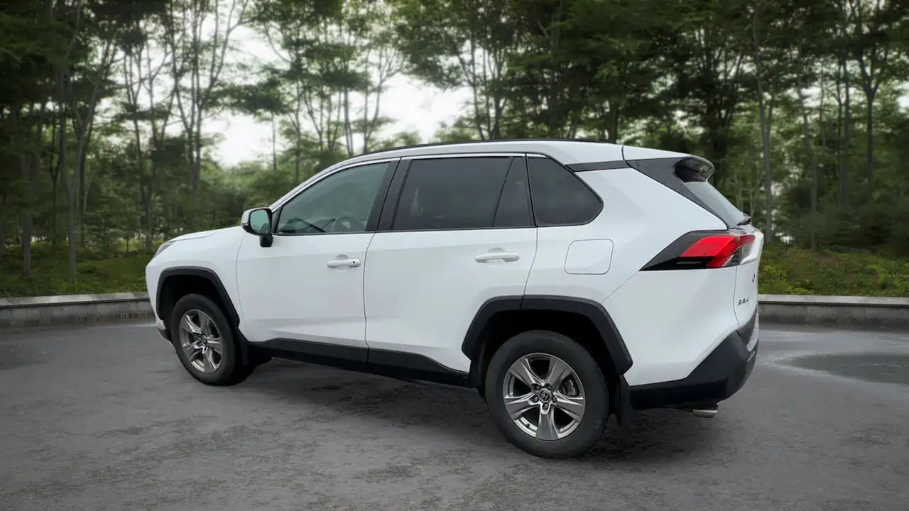 Toyota RAV 4 снимка Toyota RAV 4