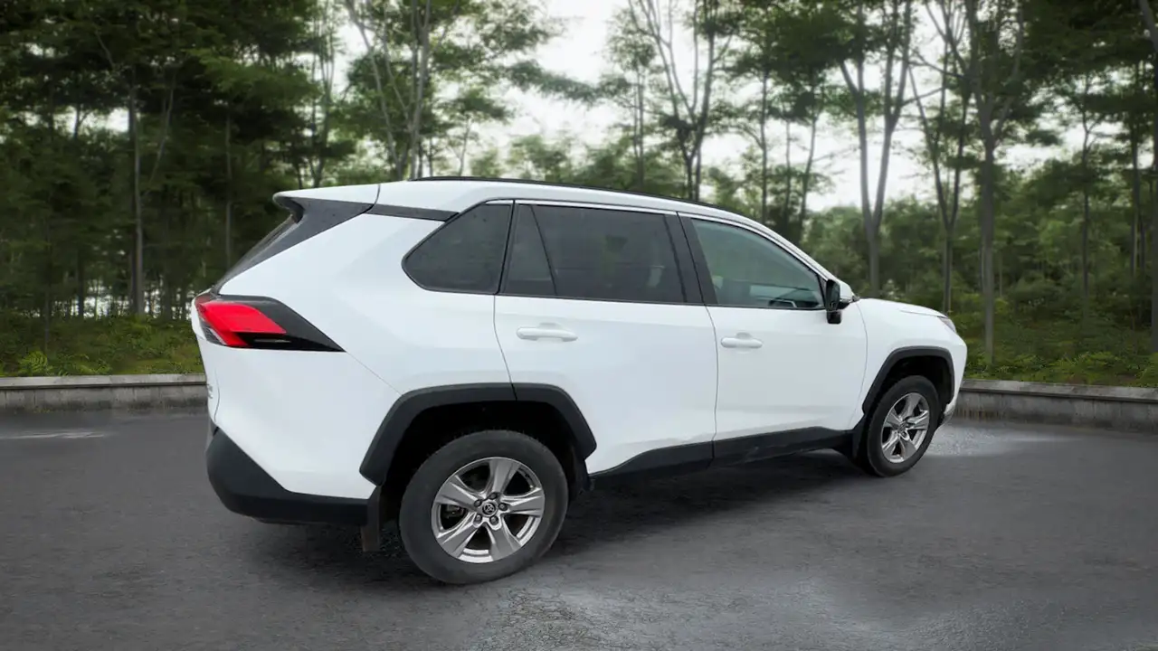 Toyota RAV 4 снимка Toyota RAV 4