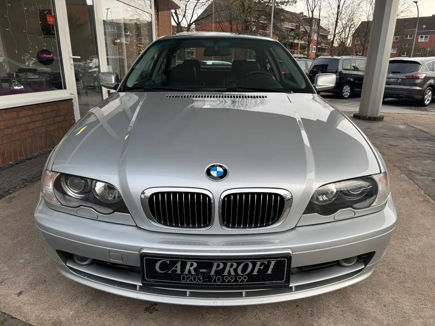 BMW 320 Ci Leder/Navi/Xenon/1.Hand Silber - 2