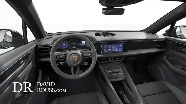 Porsche Macan view 2