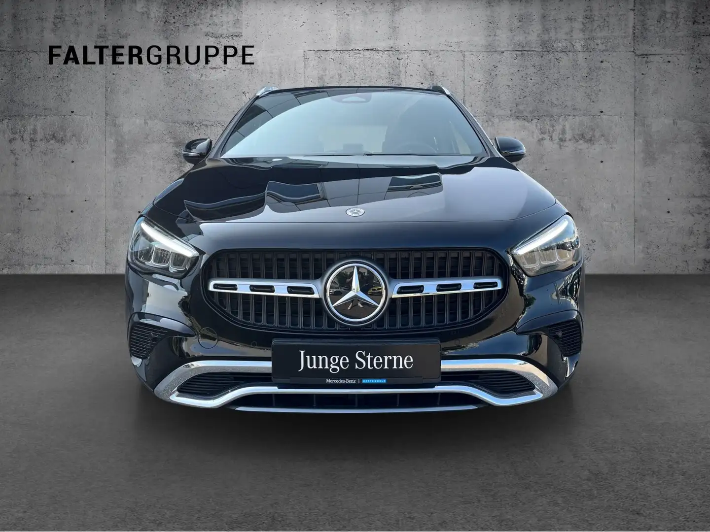 Mercedes-Benz GLA 200 GLA 200d 4M PROGRESSIVE+AHK+DISTR+STHZ+KAM+EASYP Schwarz - 2