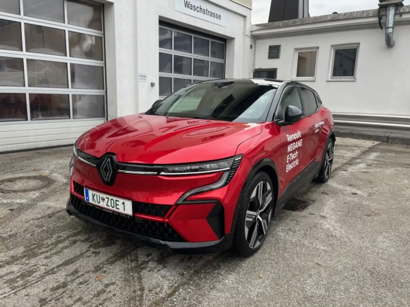 Renault Megane E-Tech MEGANE E-TECH Techno Rojo - 1