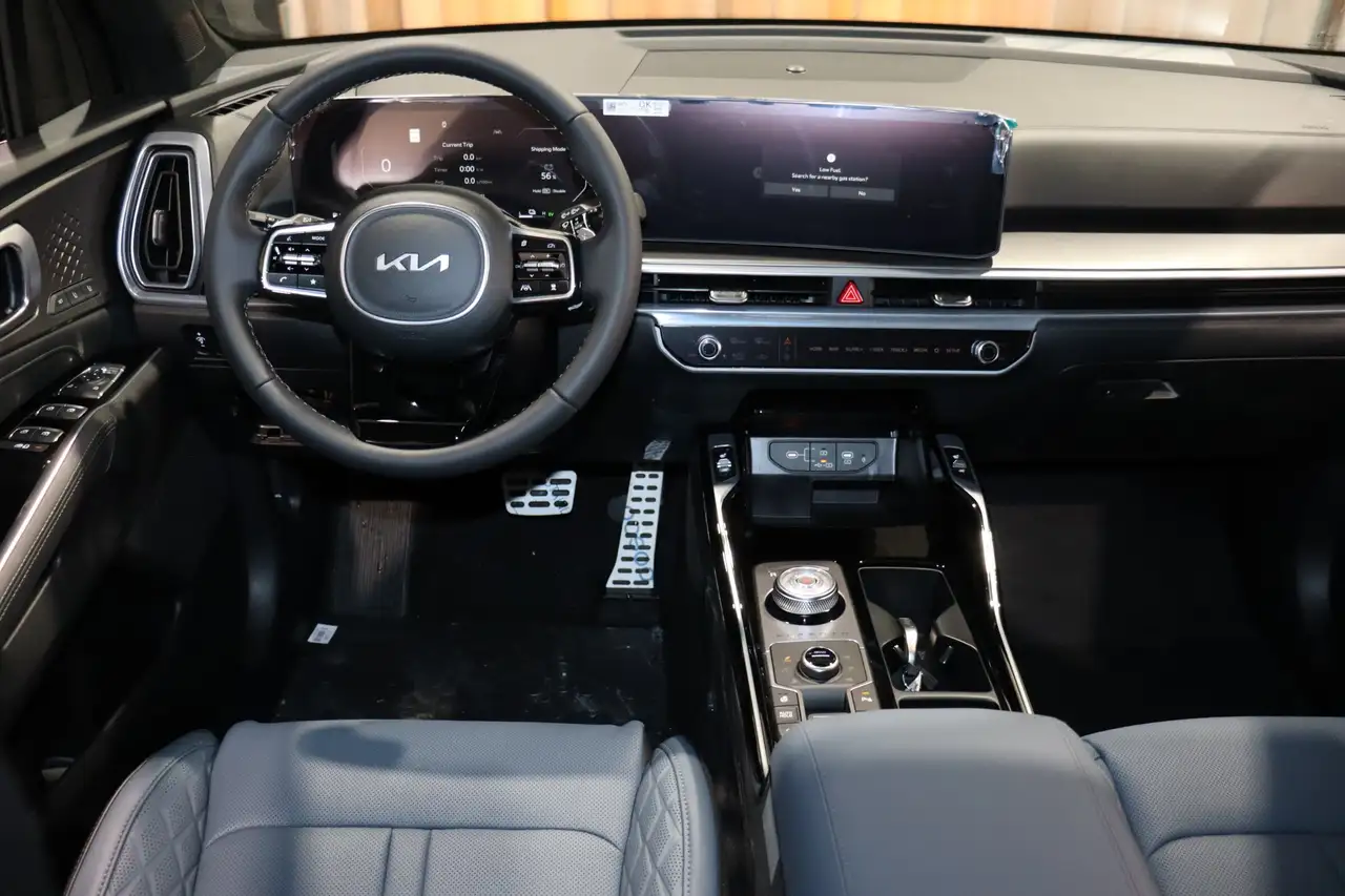 Kia Sorento photo Kia Sorento