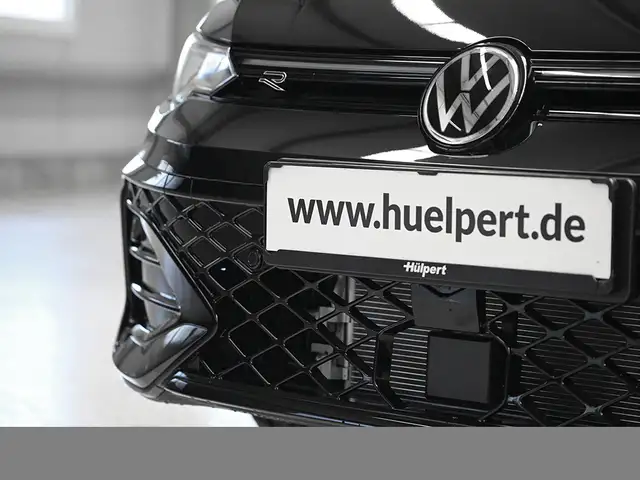 Volkswagen Golf view 6