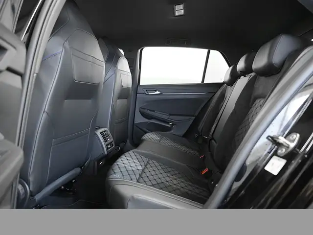 Volkswagen Golf view 12