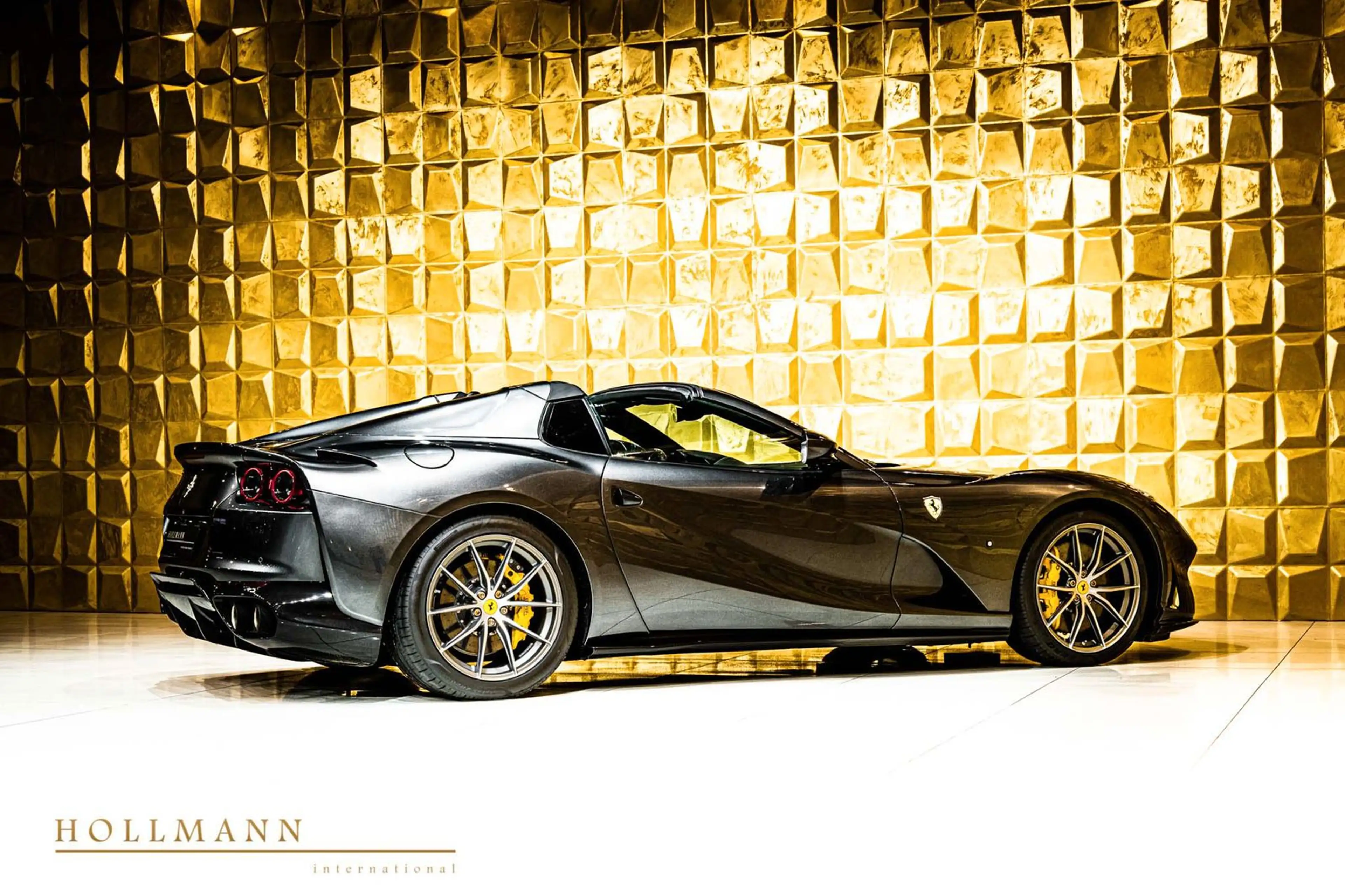 Ferrari 812 GTS  + LIFT + SURR + CARBON — photo 7