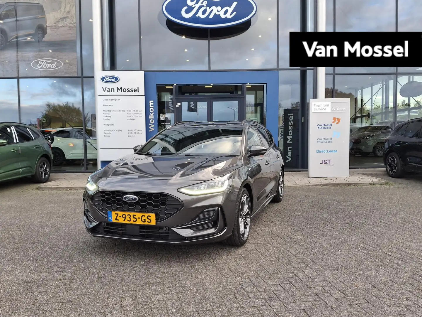 Ford Focus Wagon 1.0 EcoBoost Hybrid ST Line X | Automaat | 1 Grijs - 1