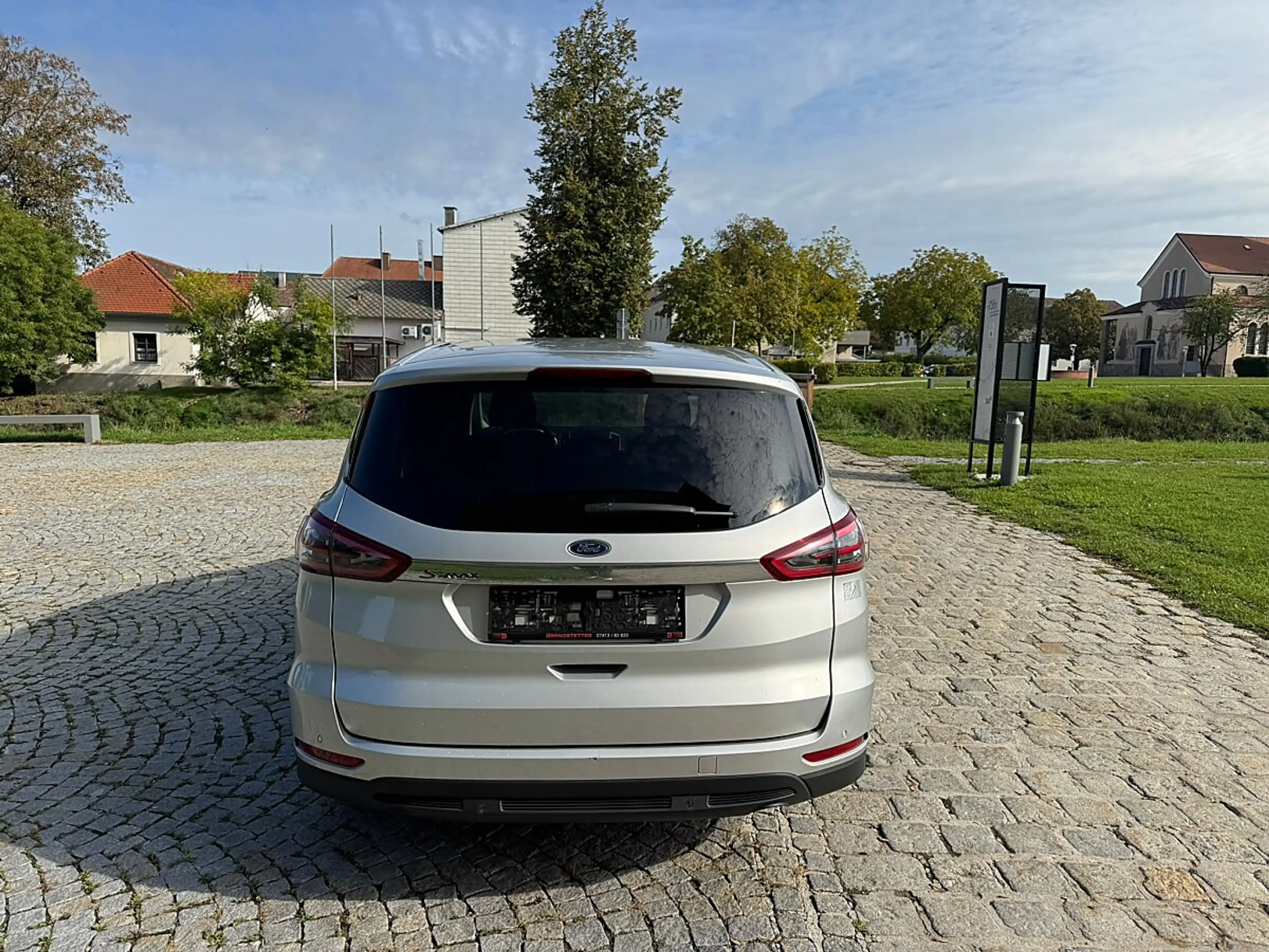 Ford S-Max S-MAX Titanium 2.0 TDCi Auto-Start/Stop Aut. — photo 9
