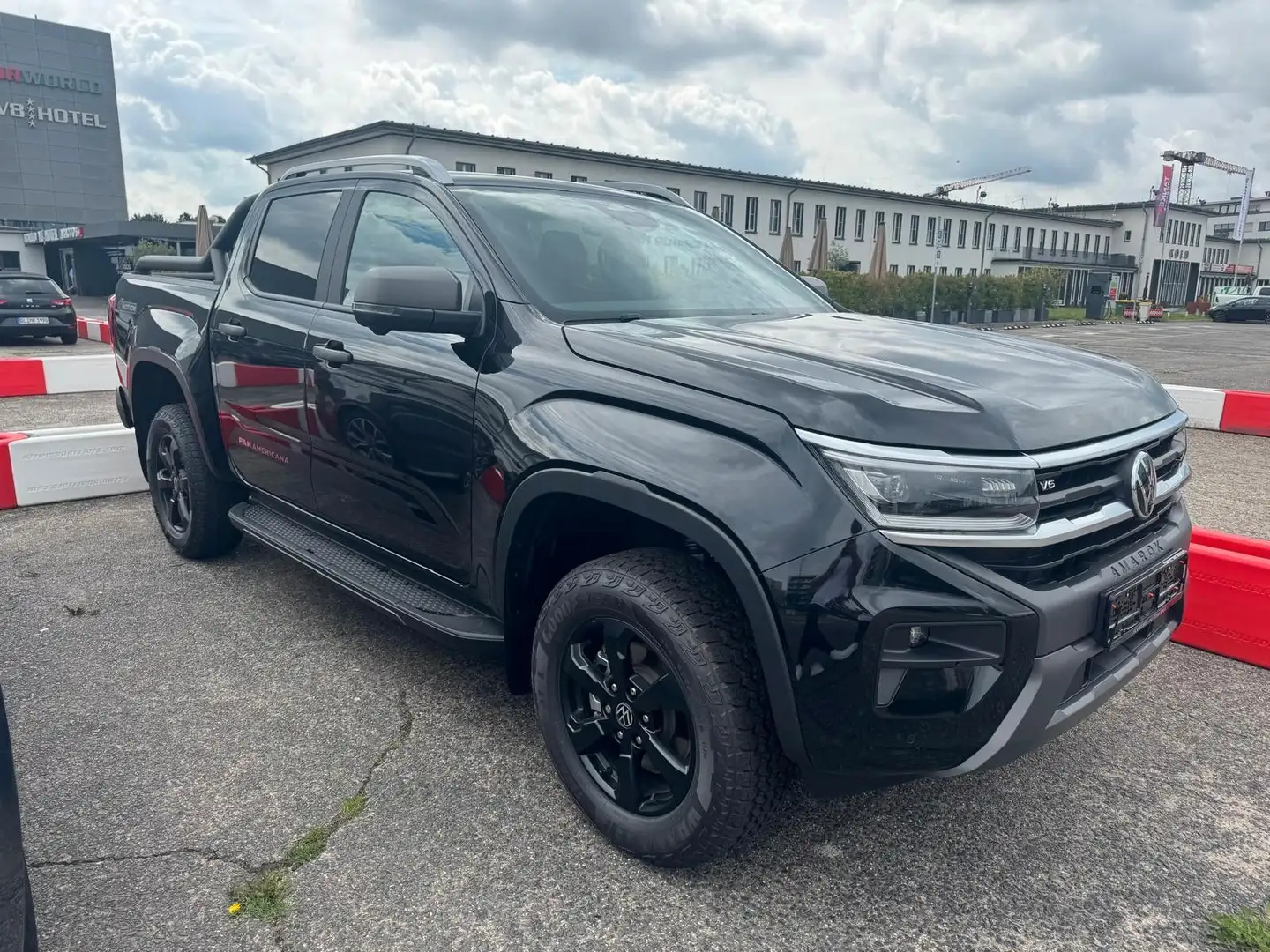 Volkswagen Amarok 3.0 TDI PanAmericana V6  4Motion AUTO ACC MATRIX Noir - 2
